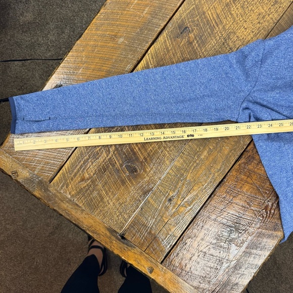 The North Face Women’s Medium Blue Hoodie Sweatshirt Cardigan with Thumb Holes - Picture 7 of 12
